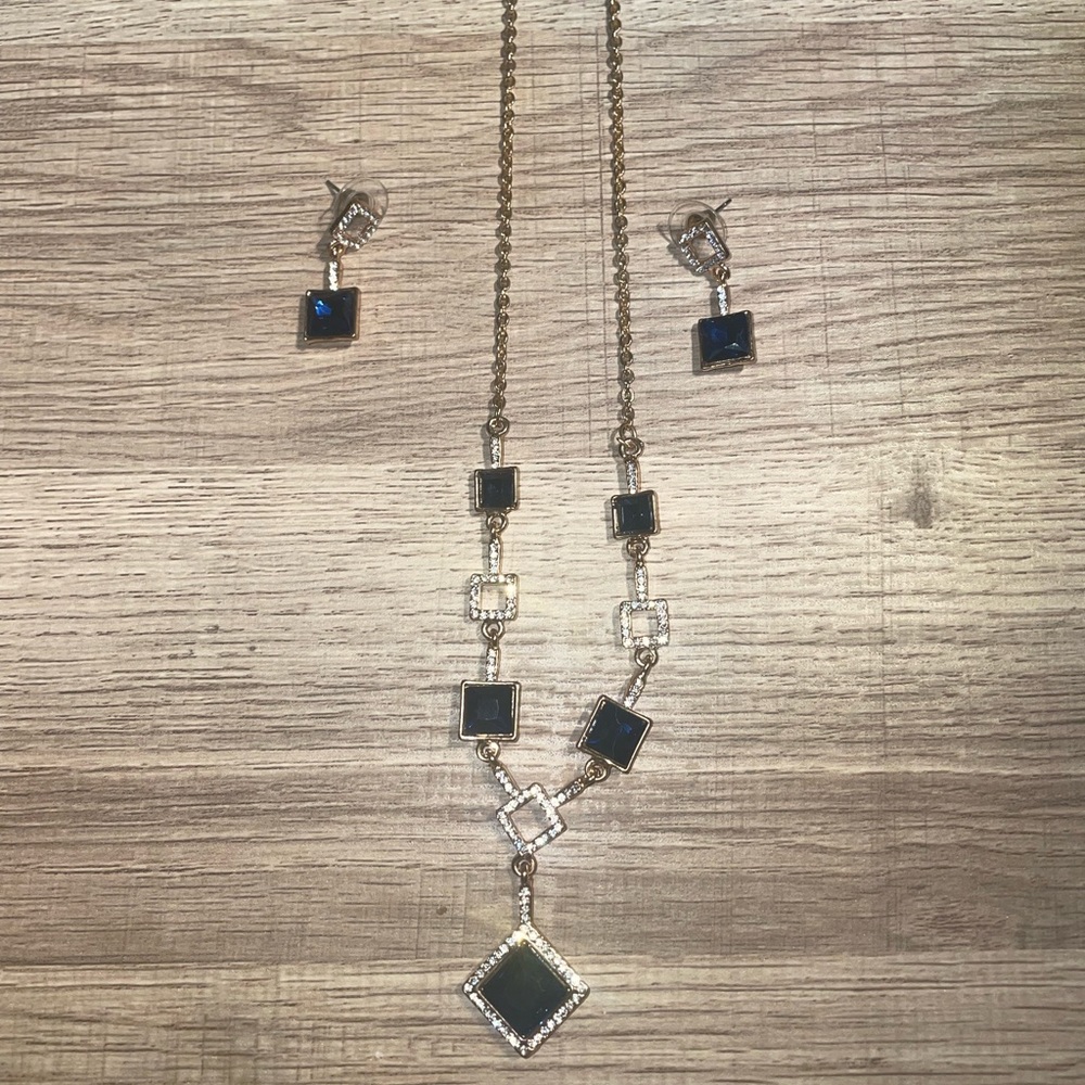 Blue crystal necklace w/ matching earrings